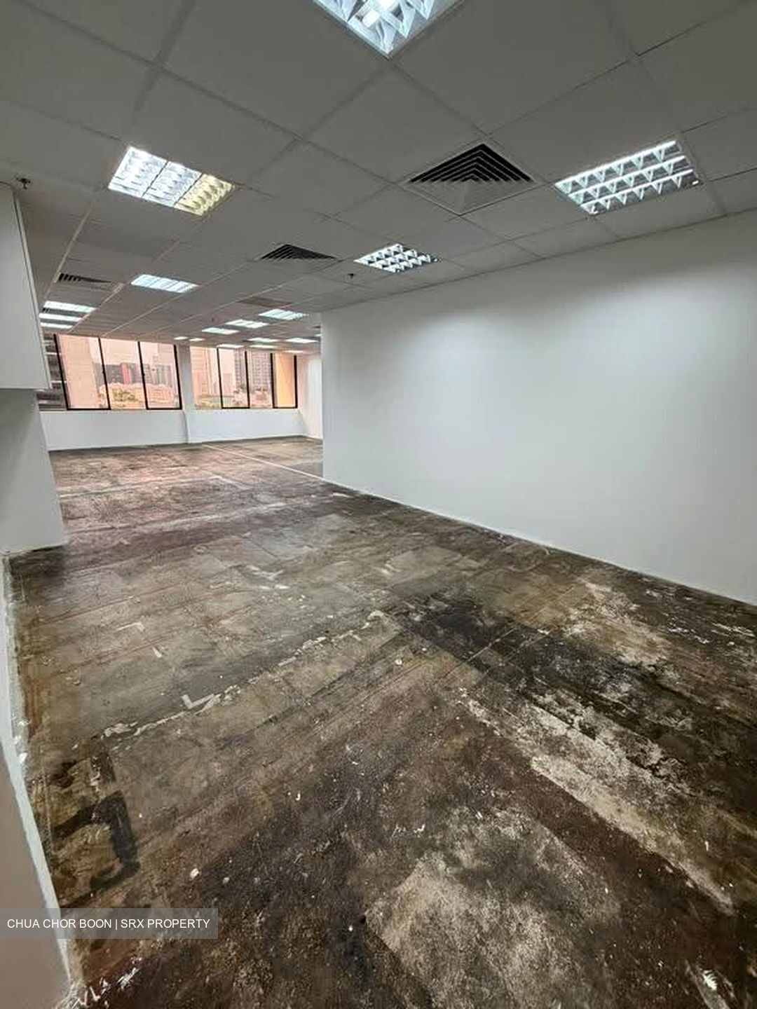 International Plaza (D2), Office #630118271
